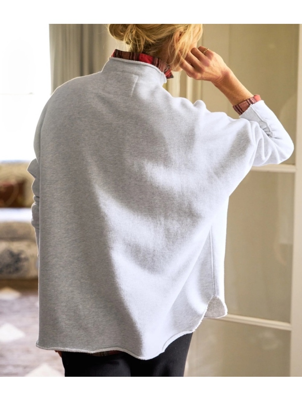 Frank & Eileen Effie Long Sleeve Funnel Neck Capelet Gray Melange Size XL - Picture 4 of 8